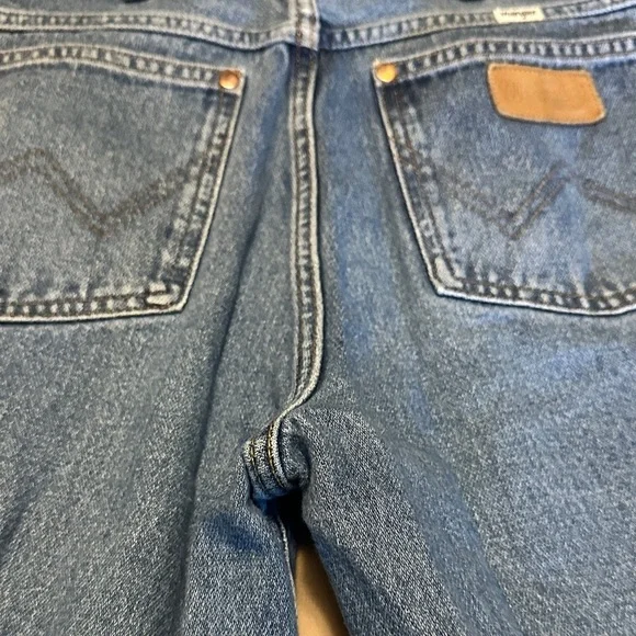 Wrangler Women's Distressed Blue Straight Leg Jeans Wild West 603 High Rise 28 l - Picture 6 of 7